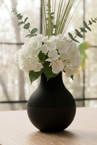 MEK مزهرية بلاستيكية بتصميم أنيق بخطوط بسيطة باللون الأسود (20x16.5 سم)