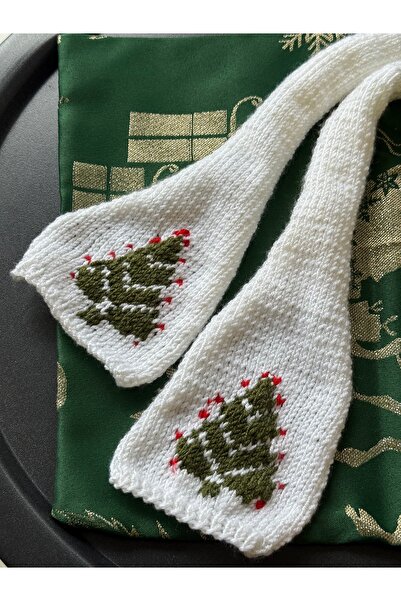 Sfenks. İnce şal atkı (yılbaşı ağacı)