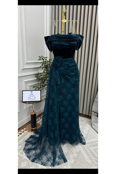 AREEJ FASHION Turquoise evening dress.