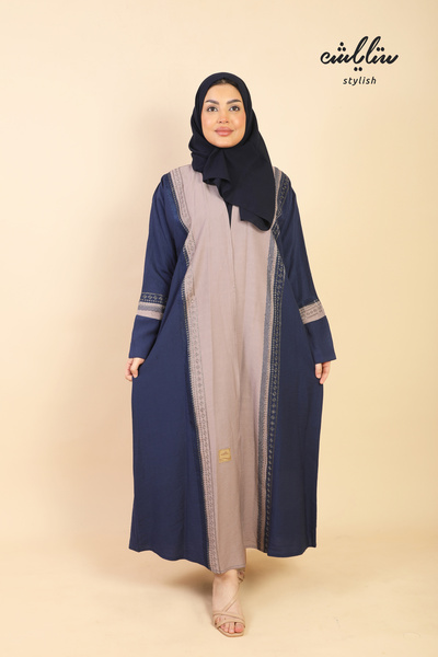 Stylish عباية لنن لف باللون الكحلي والبيج بتطريز على كامل العباية