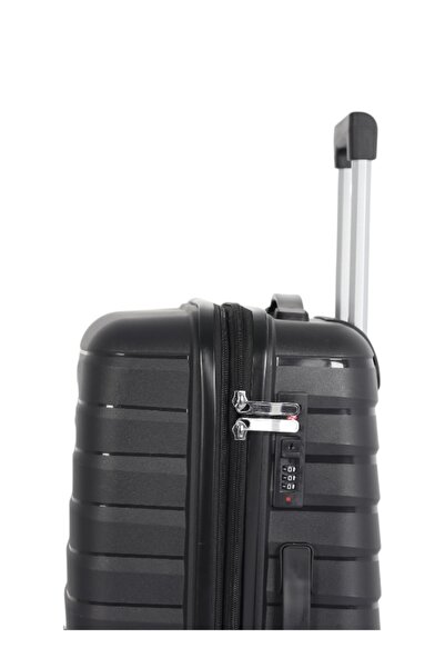 AVIATOR Luxury and complete travel bag set – 5 pieces made of highly durable, break-resistant polypropylene