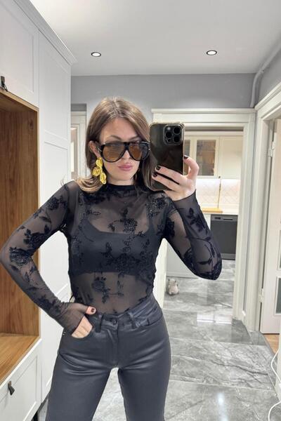 Banu Angay Nakış Detay Transparan Bluz Siyah