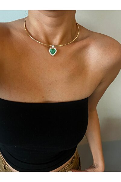 Hoop jewelery قلادة على شكل قلب مرصعة بالأحجار