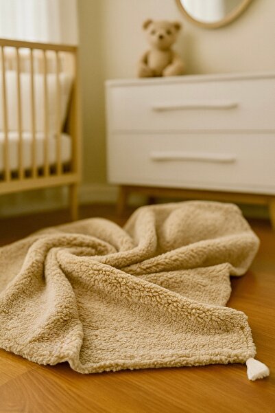 Heianmono Kids Caramel and Cream Color Double-Sided Muslin Sheep Hair Baby Blanket (100X120 cm)