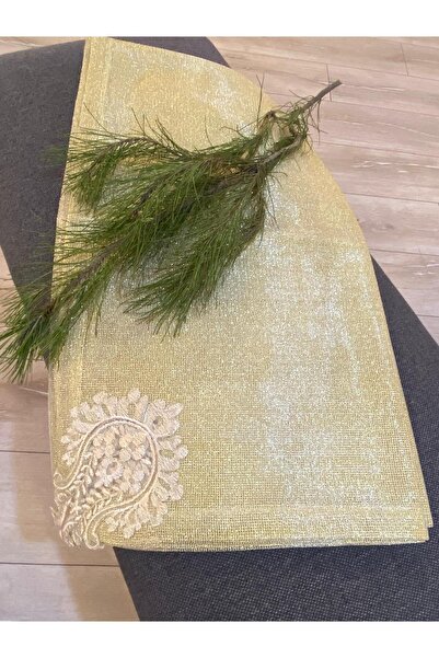 Hatteks Home Collection YILBAŞI SİMLİ GÜPÜRLÜ MASA ÖRTÜSÜ