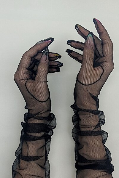 Limelia Black Long Tulle Bridal Gloves and Polka Dot Hat