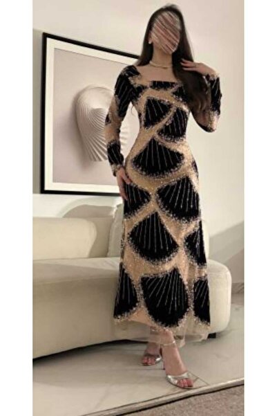 Heidi Tonight's Magic Dress