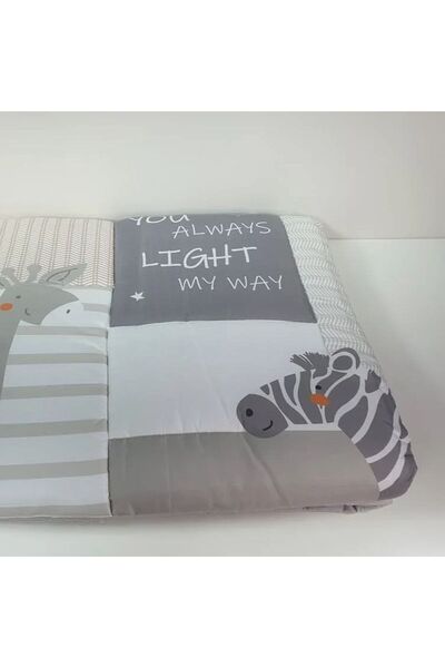 Reiashn Gray baby blanket with summer dividers