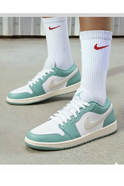 Nike Air Jordan 1 Low'White/Cannon' Women's Basketball Shoes (Narrow Fit) Sporti̇ks