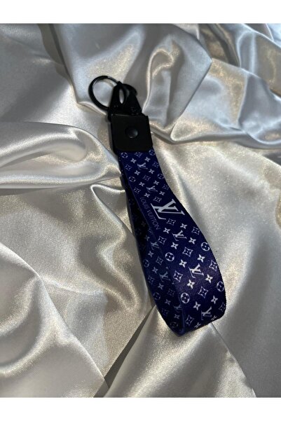 CEBECİOTO سلسلة مفاتيح قماشية جديدة بطول 19 سم بنمط أبيض على خلفية زرقاء، إكس...