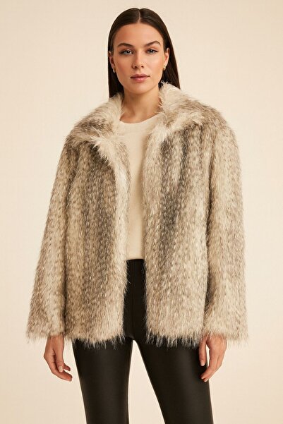 Co Peluş Kürk Saçak Detaylı Kürk