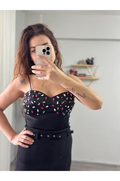 Derya Akyol Saten ip Askılı Nakış Taş işlemeli Sırt Detaylı Siyah Büstiyer