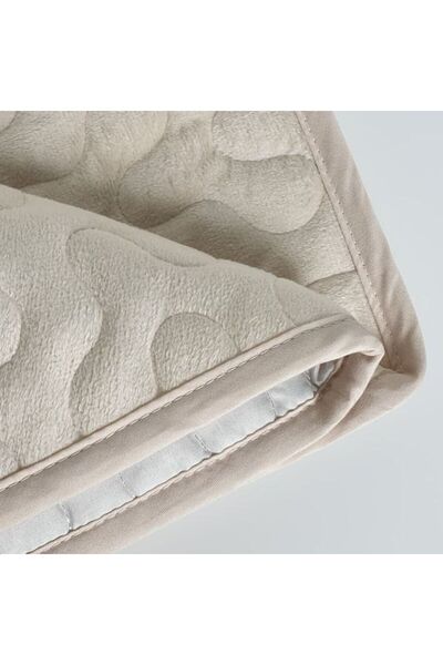 Reiashn Floria compressed bedspread, beige winter color, single and a half size