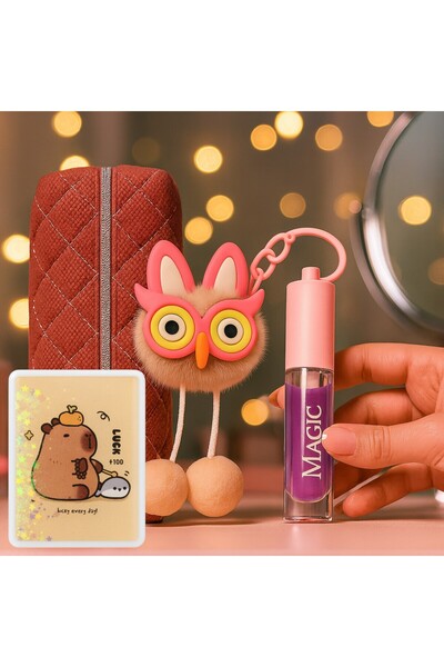 WANDA NARA COSMETİCS حقيبة مكياج + ملمع شفاه مع سلسلة مفاتيح (هدية) + مرآة مكياج - 3 منتجات