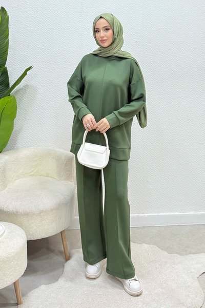 Tesettür Diyarı مجموعة حجاب الغوص من Aves Çimalı - اللون الأخضر