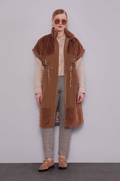 Levidor Brown Fur Collar Vest