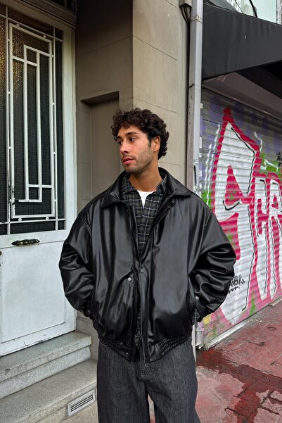 Flaw Wear Vintage Bomber Leather Jacket Black