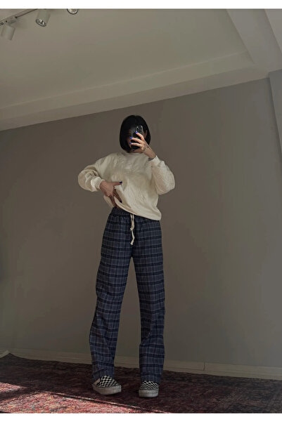 8line Plaid Patterned Lace-Up Sweatpants Navy Blue