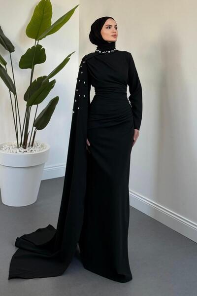 MERVEN AKYÜZ Feranya Yandan Taşlı Pelerinli Balık Abiye Siyah