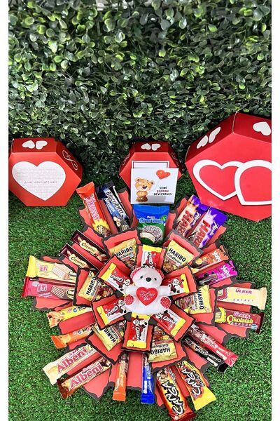 ozbience Sevgiliye Çikolata Dolu Patlayan Kutu ve Kalpli Mini Ayıcık Seti