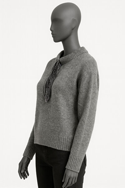 NURCAN KESKİN STORE سترة تريكو نسائية ناعمة مع وشاح