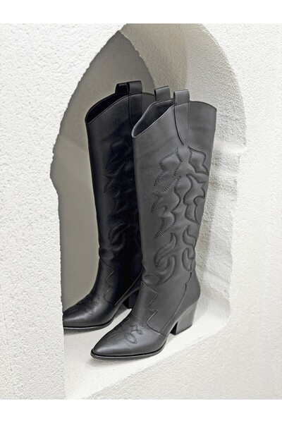 NUR KARACA 26K2937 NAKIŞ DETAYLI 6CM TOPUKLU WESTERN ÇİZME KADIN