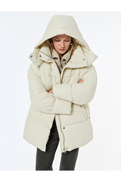 Koton Removable Hooded Long Sleeve Water Repellent O Oversized Inflatable Coat with Zippered Pockets