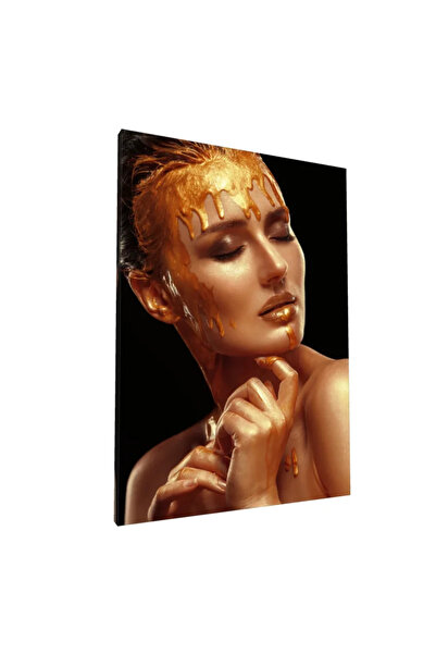 PozaTablou Pictură pe pânză: Portret artistic cu accente aurii 80x110 cm