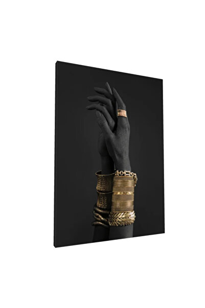 PozaTablou Tablou pe pânză: Brațe cu bijuterii aurii pe fundal negru 20x30 cm