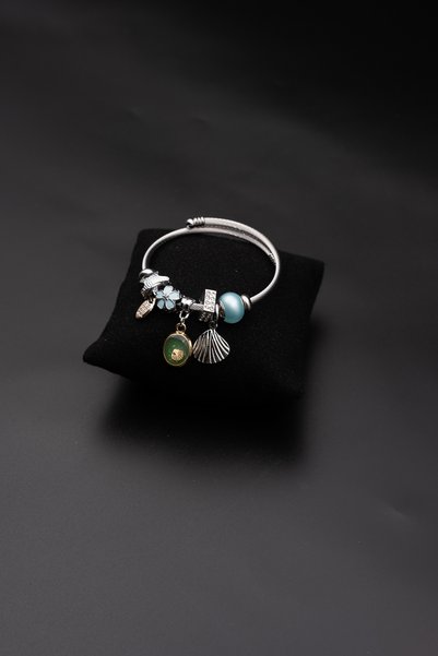 Serenite Collection Charm Perle Bracelet