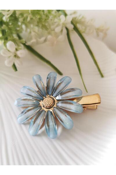 Halley Concept Blue daisy hair clip
