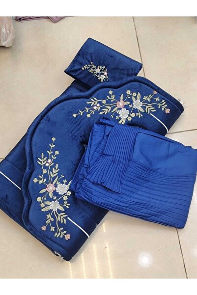 Gerenic Prayer rug set consisting of a padded embroidered foam prayer rug, prayer mat, Quran cover, and prayer beads.