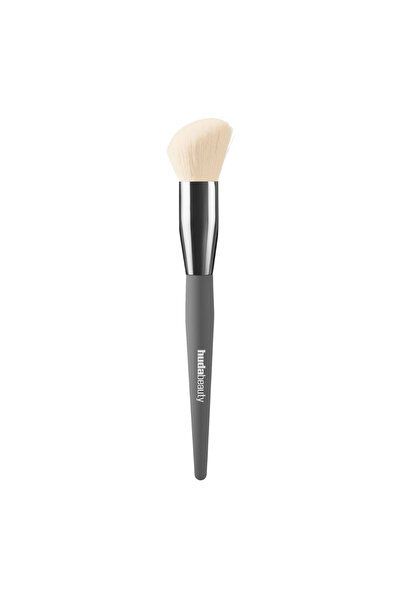 Huda Beauty Blush Brush Blush Filter Cheek Brush Elsbeauty