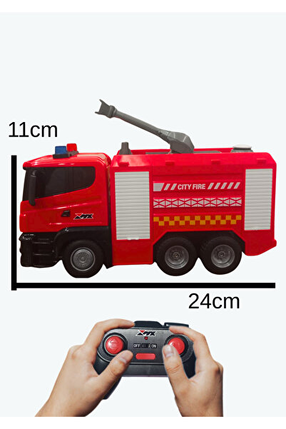 Boratila Toys Işıklı Motor Sesli Su Püskürtmeli Uzaktan Kumandalı İtfaiye Aracı