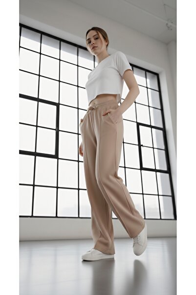 Green Hill piped Sweatpants with Wide Legs and Front Seam Detail