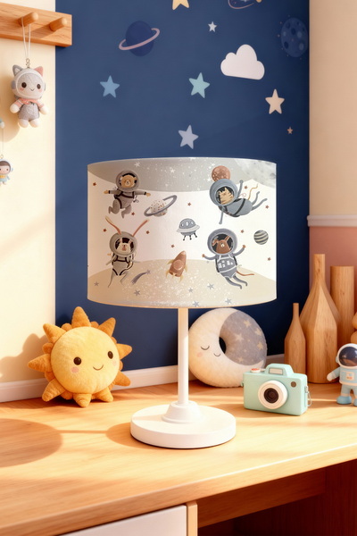 EVPANYA عاكس الضوء لغرفة الأطفال بنمط الحيوانات الطائرة في الفضاء