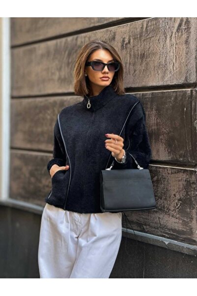 Elit Butik سترة تريكو نسائية من خيوط الأنجورا بتفاصيل من الجلد الأسود