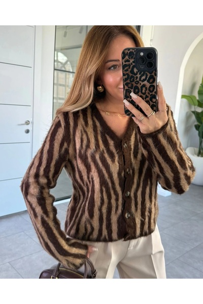 orjinal blue b Leopard Print Buttoned Knit Cardigan