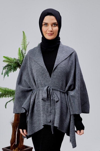 CNR TEKSTİL Tricot Poncho with Casual Design and Brooch Accessory