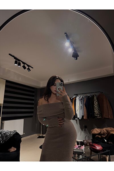 TWEDE Madonna Yaka Peluş Elbise