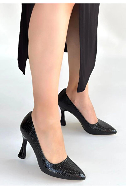 TH COLLECTİON Merio Black Printed Patent Leather Heeled Shoes - 41