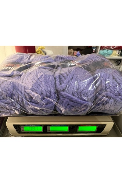 İhraç Fazlası خيط حياكة سميك باللون الأرجواني