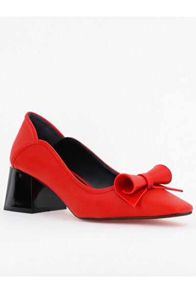 Nicoletta Women's casual shoes with heels made of eco-leather, matte red color