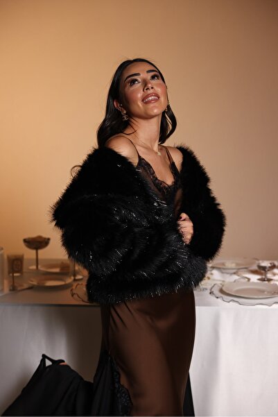 Özge Özgenç Çıtçıtlı Simli Kürk Ceket