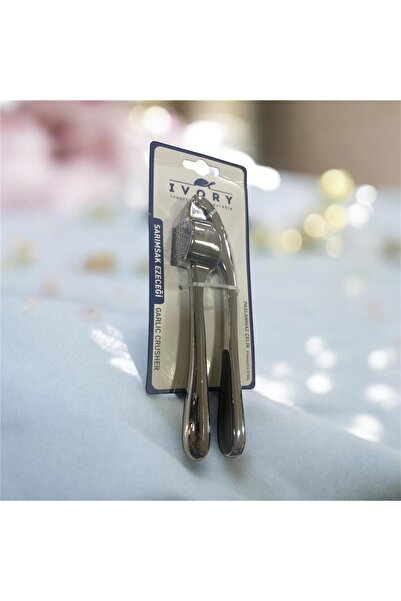 IVORY Stainless Steel Garlic Press – Durable, Ergonomic, and Convenient