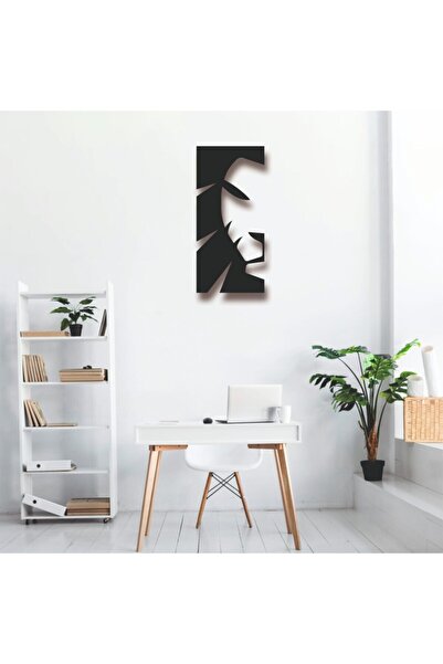 CT STONES Wooden Table with Lion Figure