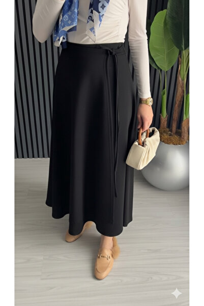 CNG MODA تنورة من قماش السكوبا مع ربطة عنق