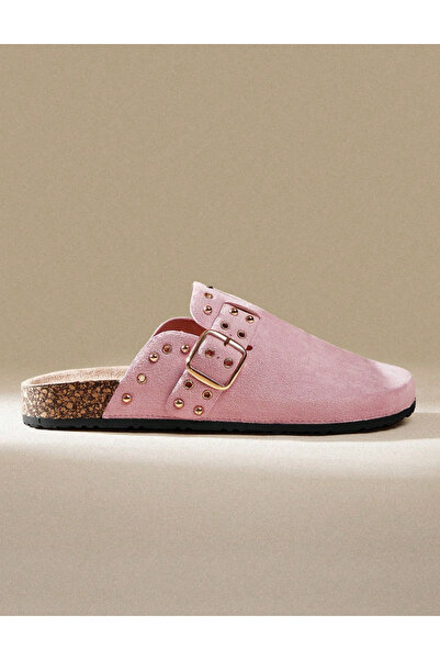 Sheya Șlapi Shein, roz