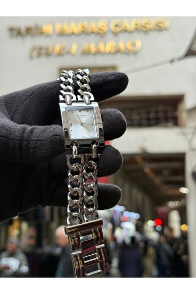 Tom Jones ساعة يد نسائية أصلية مقاومة للماء مضمونة