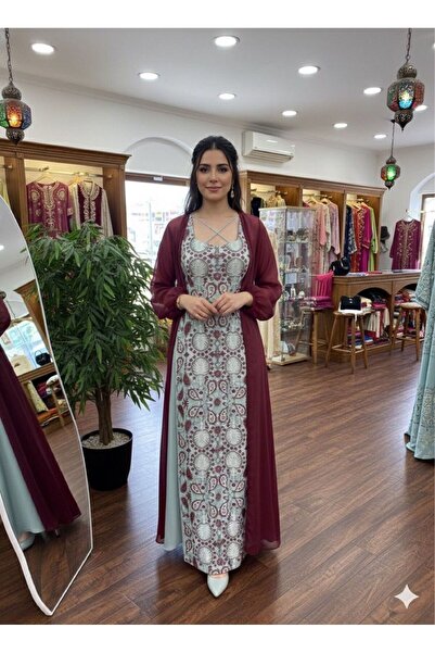 BTROON جلابيه قطعتين مطرزه